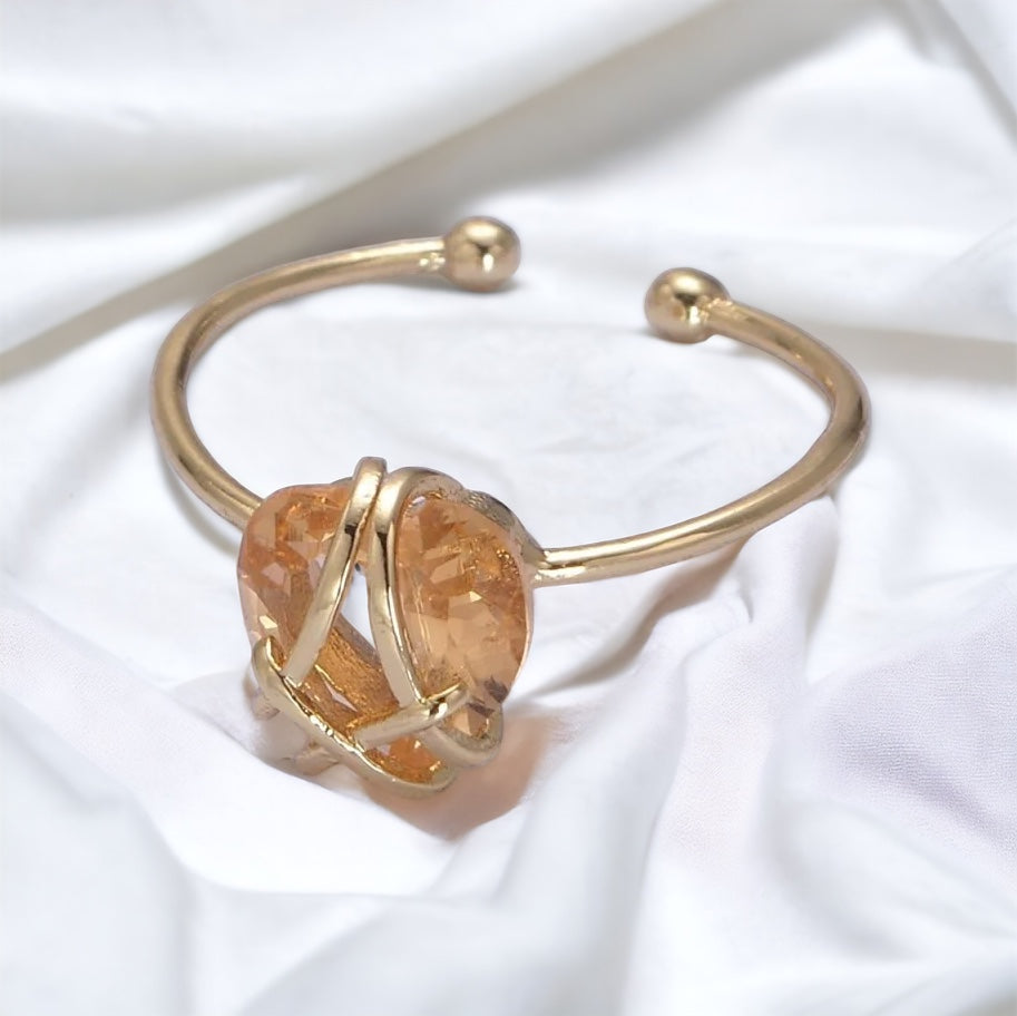 Victoria® | Mini Heart Wrapped Ring