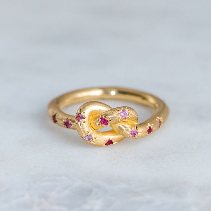 Tove® | Vintage Pink Knotted Celestial Gold Ring