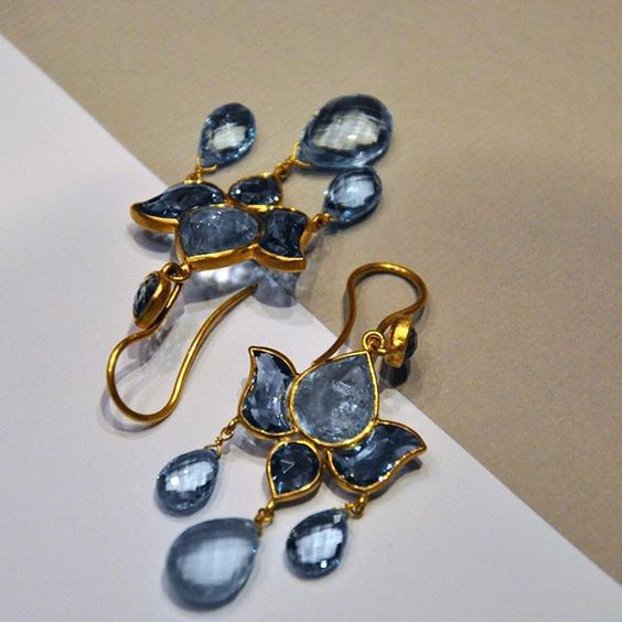 Salma® | Vintage Blue Crystal Rain Earrings