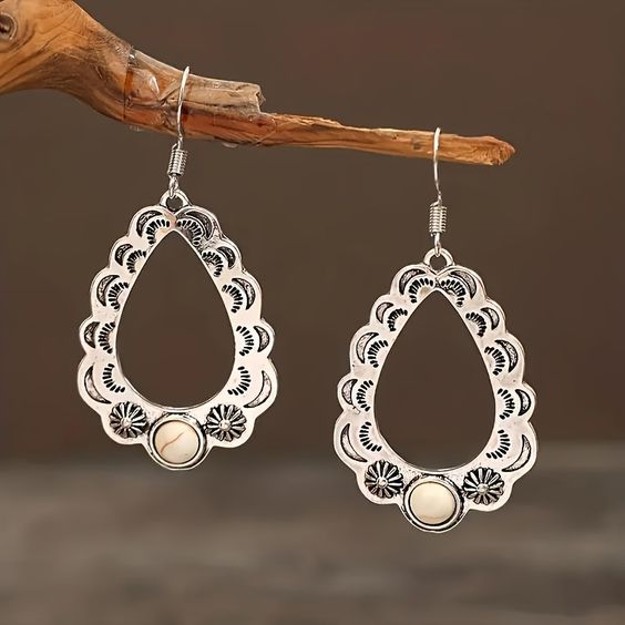Malena® | Vintage Drop Pearl Hollow Earrings