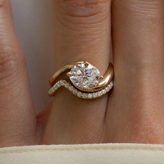 Laia® | Vintage Wavy Zirconia Ring Set