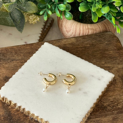 Dayana® | Ileana Thick Hoop Pearl Earrring