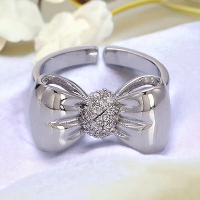 Elisa® | Nora Puffed Ribbon Bow Ring  Gold or Silver
