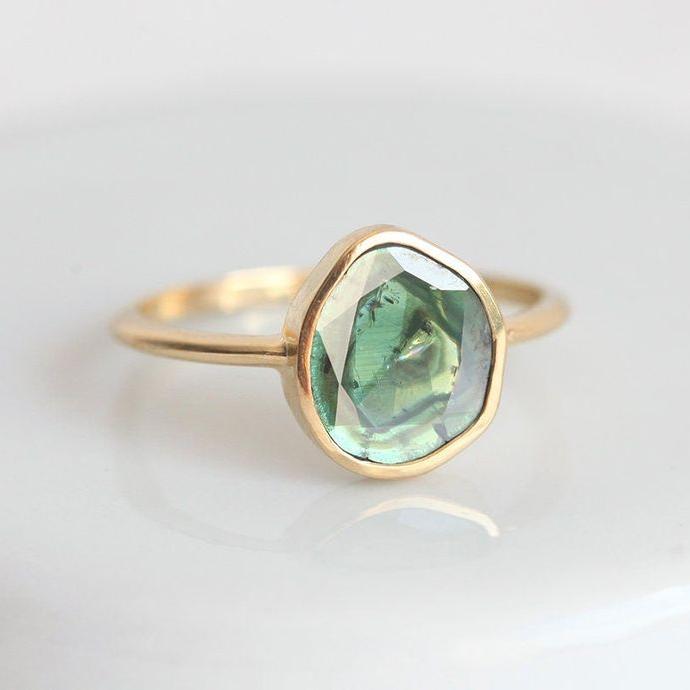 Hilda® | Vintage Green Bright Stone Ring