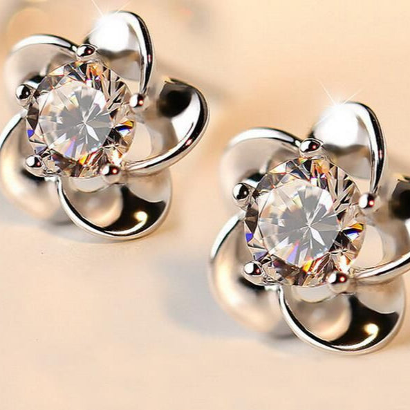 Amatista® | Vintage Bright Silver Flower Earrings