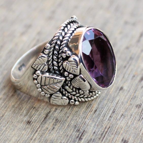 Cali® | Vintage Inlaid Purple Glass Silver Ring