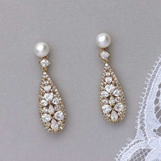 Saoirse® | Vintage Bright & Pearl Earrings