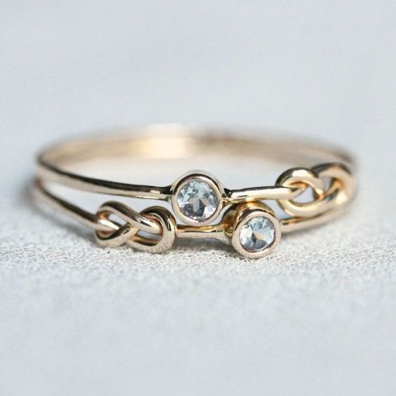Zinnia® | Vintage Knotted Gold & Zirconia Ring