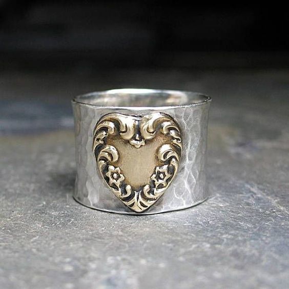 Esther® | Vintage Silver Golden Heart Ring