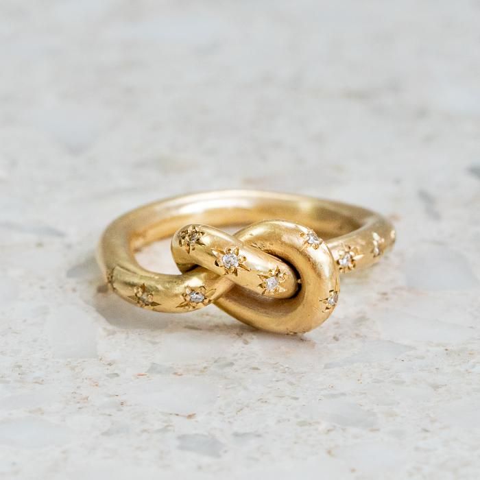 Wren® | Vintage Knotted Celestial Gold Ring