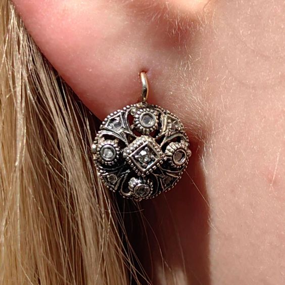 Trinidad® | Vintage Crystal Mandala Rounded Earrings
