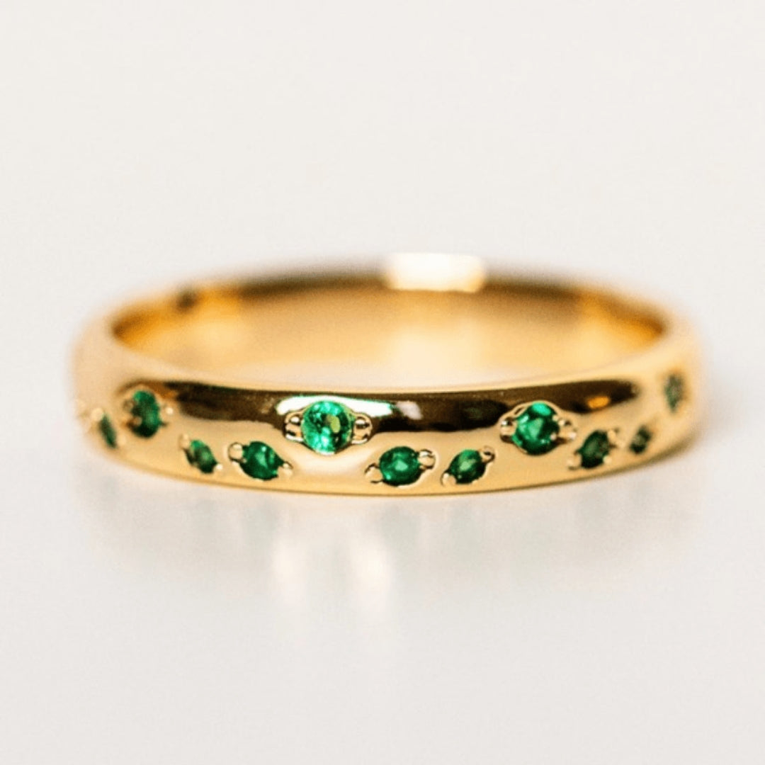 Marina® | Vintage Green Inlaid Crystal Gold Ring