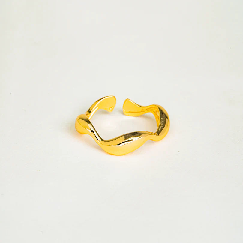 Estefanía® | Ocean Wave Ring