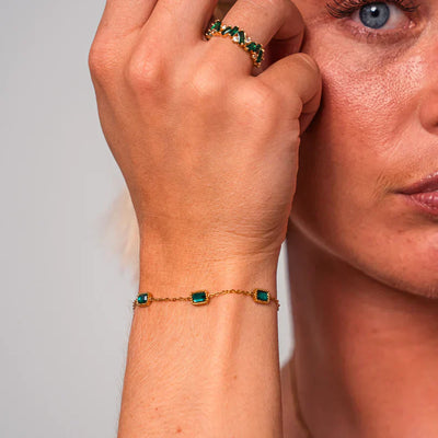 Guadalupe® | Emerald Trinity Bracelet