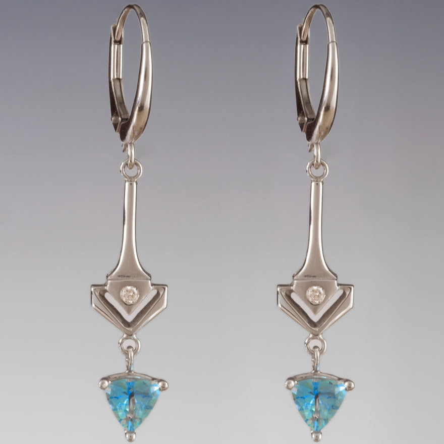 Ginevra® | Vintage Blue Zirconia Arrow Earrings