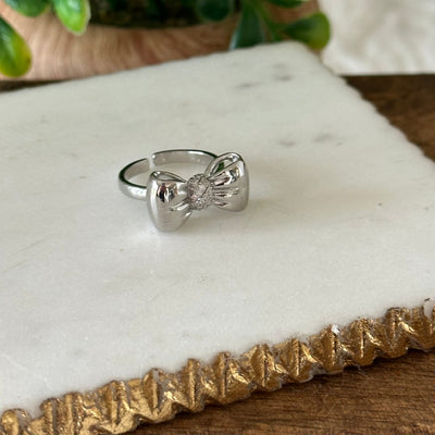 Elisa® | Nora Puffed Ribbon Bow Ring  Gold or Silver