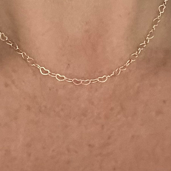 Electra® | Amore Heart Link Choker Necklace
