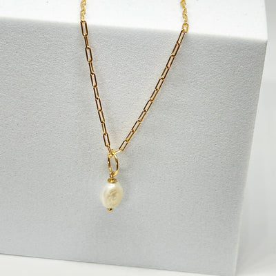 Genoveva® | Oriana Pearl Necklace