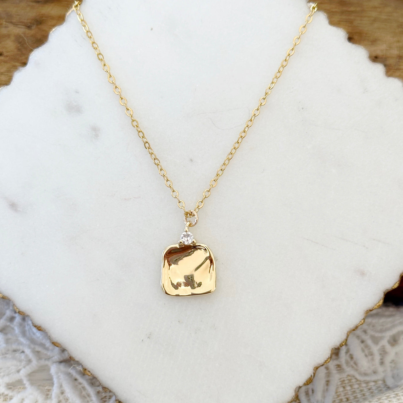 Dulce® | Elsa Hammered Square Pendant Necklace