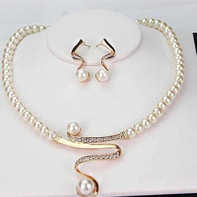 Cristina® | Natural Pearl Necklace + Earrings Set