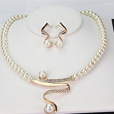Cristina® | Natural Pearl Necklace + Earrings Set