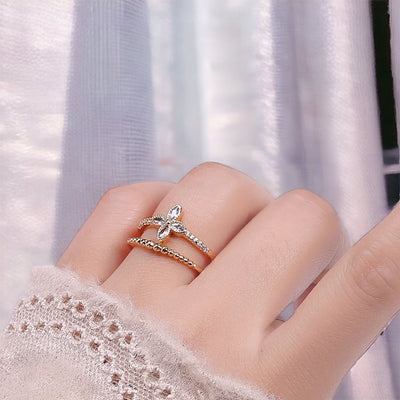 Minerva® | Bellefleur Double Band Flower Ring