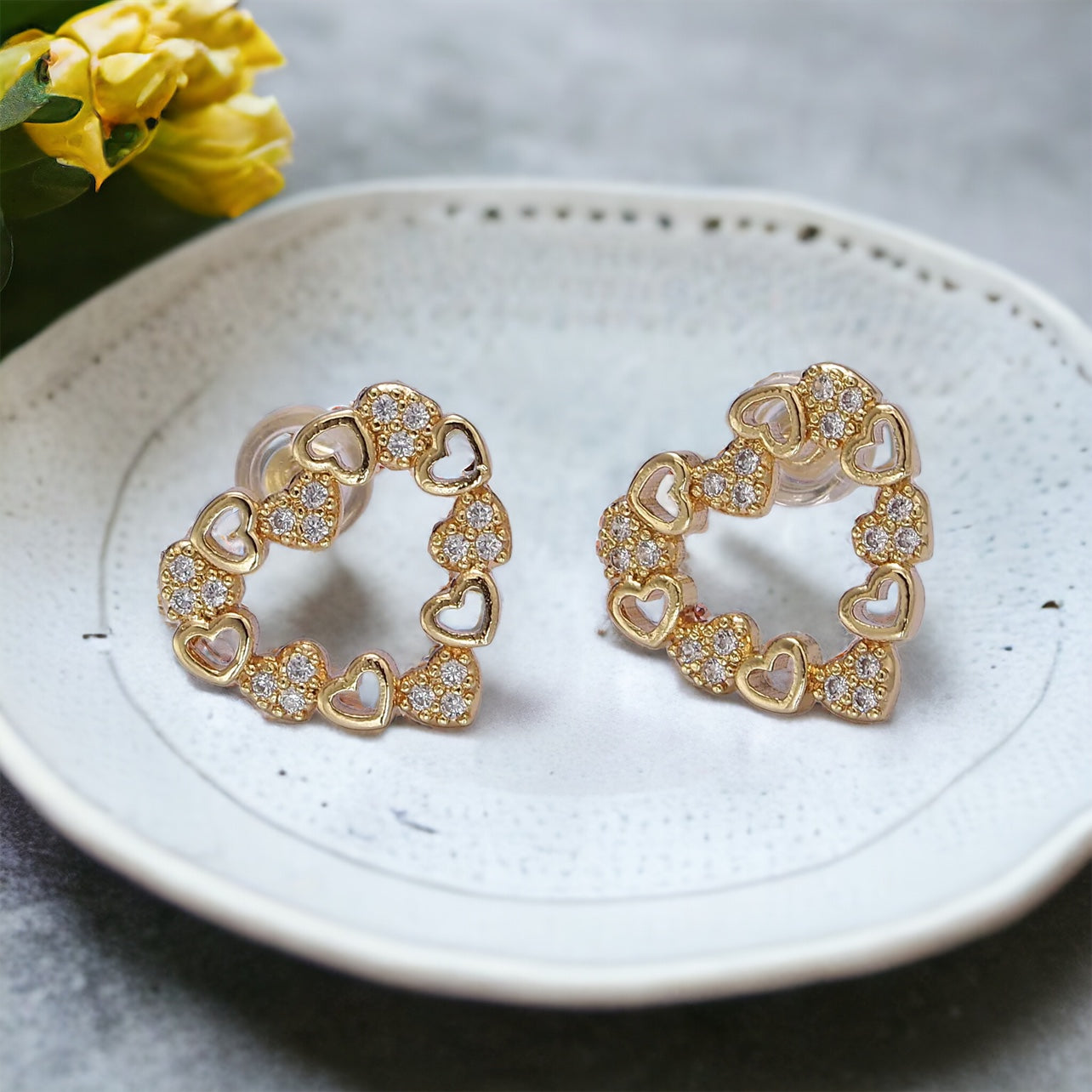 Irma® | Paolina heart stud earrings