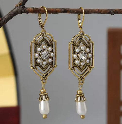 Ramona® | Regal Pearl Earrings