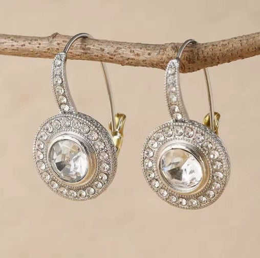 Ludmila® | Vintage White Crystal Gold Earrings