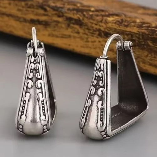 Dione® | Silver Vintage Enchanted Earrings