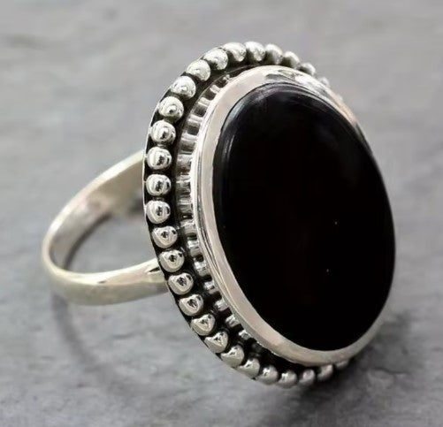 Iliana® | Vintage Dark Black Ring