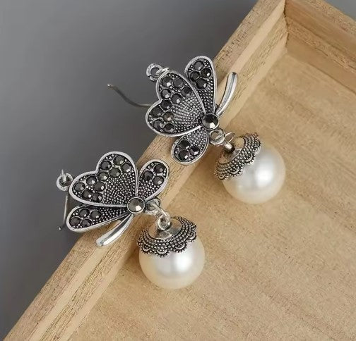Greta® | Exquisite Butterfly Design Shiny Dangle Earrings