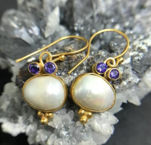 Vespera® | Classic Oval White Stone Earrings