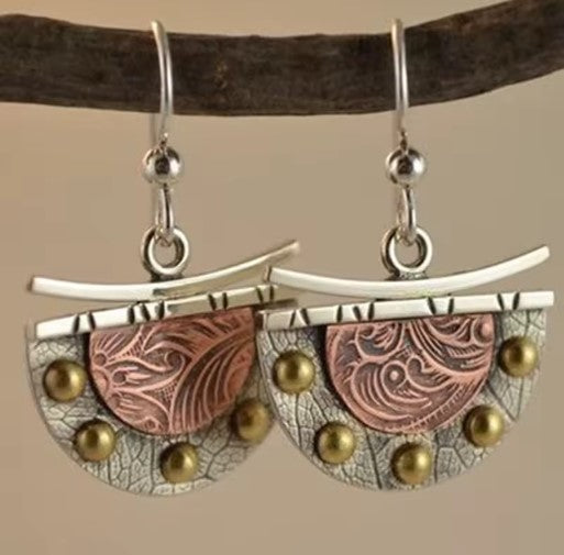 Perlina® | Vintage Bronze Semicircle Hook Earrings