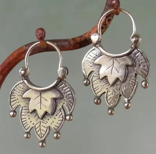 Natalia® | Vintage Carving Leaf Silver Earrings