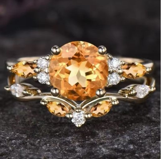 Soledad® | Vintage Gold White Yellow Stone Ring