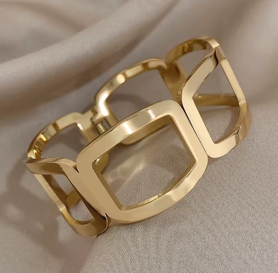 Vesta® | Vintage Hollow Cuff Bangle Bracelet