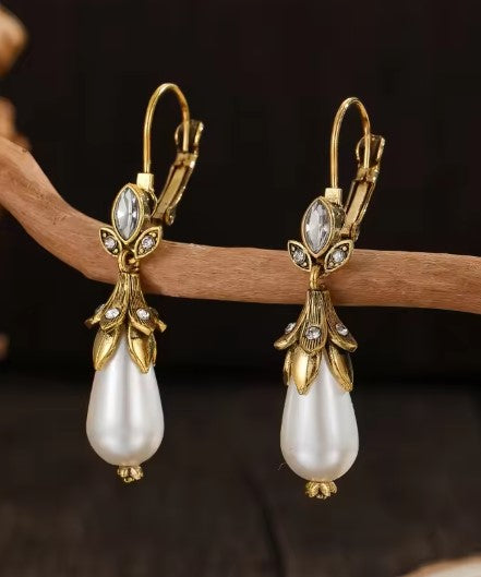 Poppy® | Vintage Inlay Pearls Dangle Earrings
