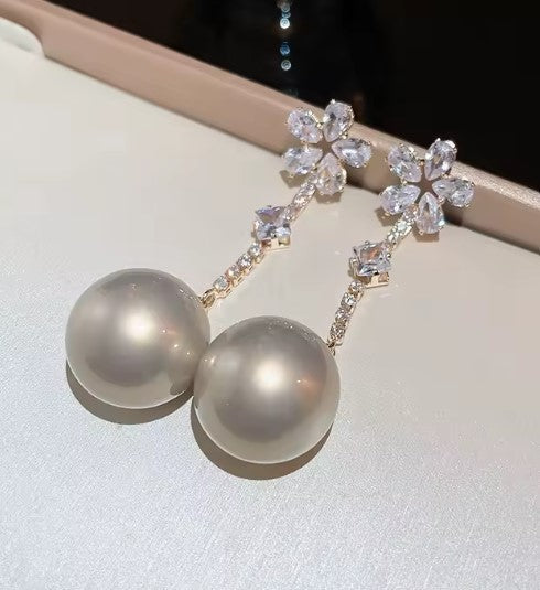 Yesenia® | Vintage Zircon Pearl Drop Earrings