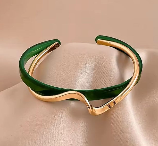 Agustina® | Green Shellfish Bangles Bracelet