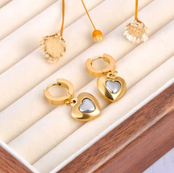 Lyra® | Vintage Heart Hoop Earrings