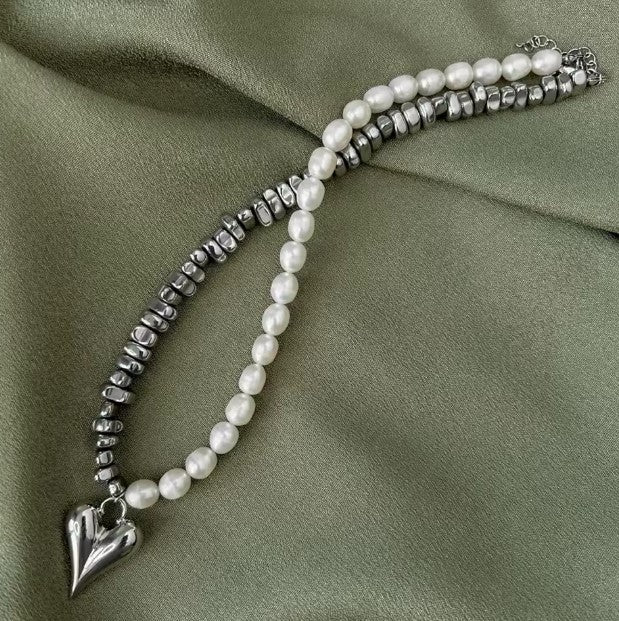 Nereida® | Vintage Heart Pendant Silver Necklace