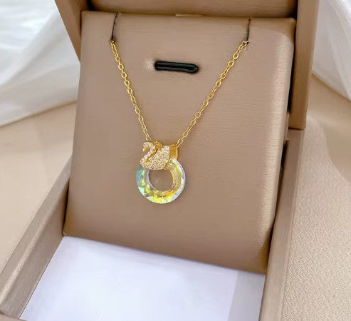 Trinidad® | Vintage Shine Zirconia Swan Pendant Necklace