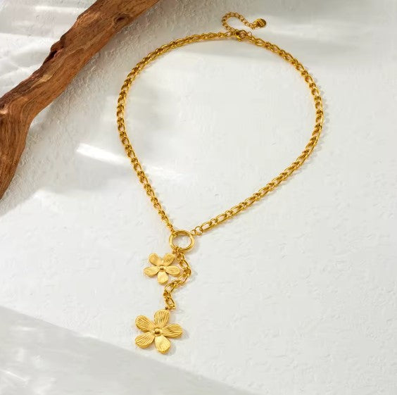 Vanesa® | Gorgeous Leaf Flower Tassels Pendant Necklace
