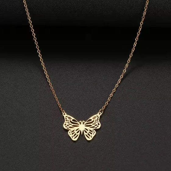 Julia® | Lovely Butterfly Gold Necklace