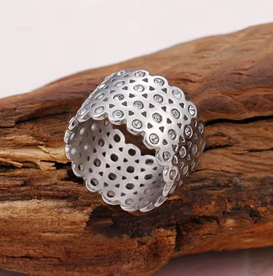 Persefone® | Shiny Zirconia Hollow Silver Ring