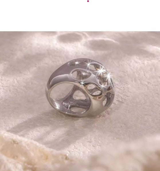 Leandra® | Vintage Hollowed Silver Ring