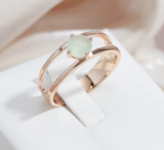 Rosa® | Vintage Emerald Rose Gold Ring