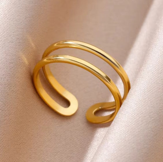 Yoselin® | Minimalist Gold Ring