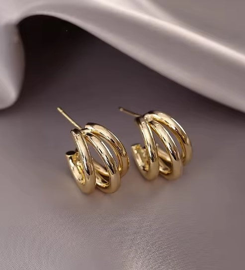 Stella® | Vintage Arc Gold Earrings